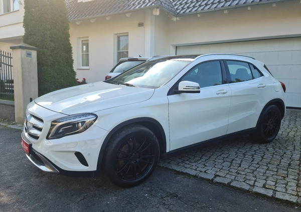 Mercedes-Benz GLA cena 83999 przebieg: 65000, rok produkcji 2016 z Szczebrzeszyn małe 667